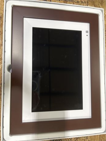 Moolink H10FHD Digital Photo Frame 101"