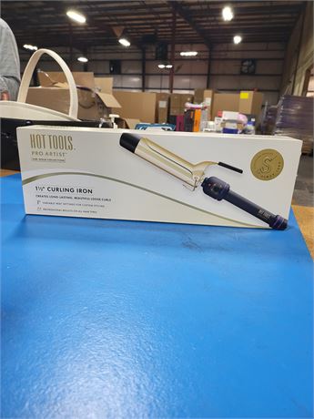 Hot Tools Pro Artist 24K Gold Curling Iron (1-1/2 in)