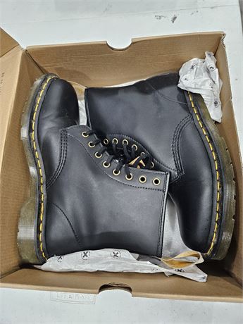 Dr. Martens Men's Vegan 1460 Fashion Boot, SIZE 10